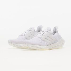 Adidas Women’s Ultraboost 22 Lightweight Knit Running Shoes NWT